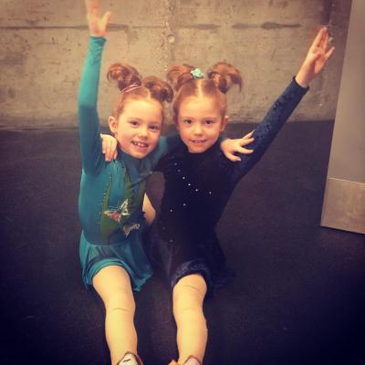 Emilia und Letizia Macula – Twins on Ice · Foto 348 von 377 · Instagram @twins_on_ice