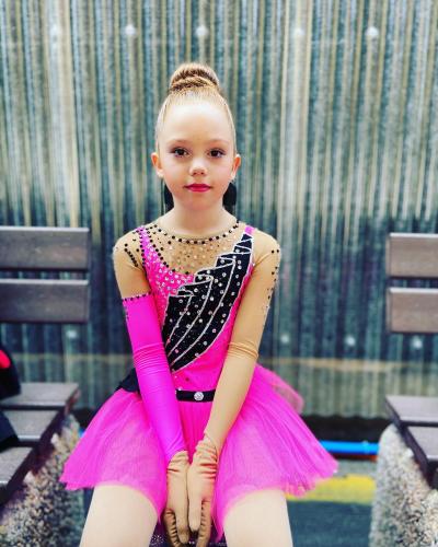 Emilia und Letizia Macula – Twins on Ice · Foto 261 von 377 · Instagram @twins_on_ice
