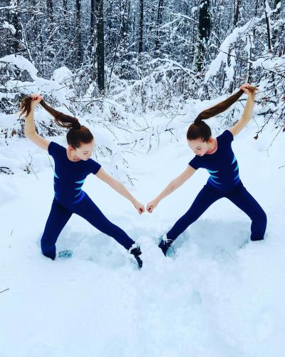 Emilia und Letizia Macula – Twins on Ice · Foto 239 von 377 · Instagram @twins_on_ice