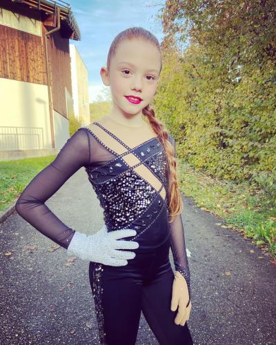 Emilia und Letizia Macula – Twins on Ice · Foto 200 von 377 · Instagram @twins_on_ice