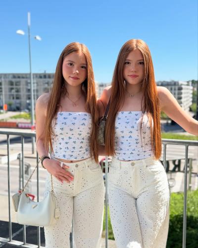 Emilia und Letizia Macula – Twins on Ice · Foto 69 von 377 · Instagram @twins_on_ice