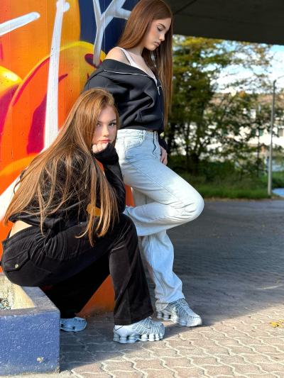 Emilia und Letizia Macula – Twins on Ice · Foto 32 von 377 · Instagram @twins_on_ice