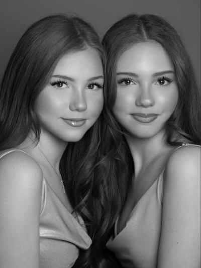 Emilia und Letizia Macula – Twins on Ice · Foto 3 von 377 · Instagram @twins_on_ice